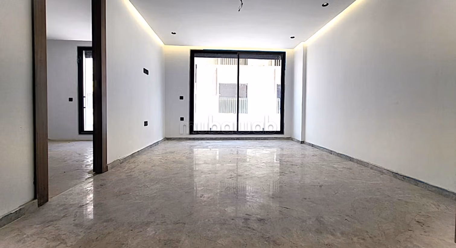 Studio Neuf 38m2 
2è étg garage titré Palmier — 2