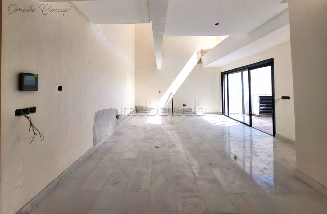 Duplex Neuf de 52m2 avec Terrasse à Palmier — 2