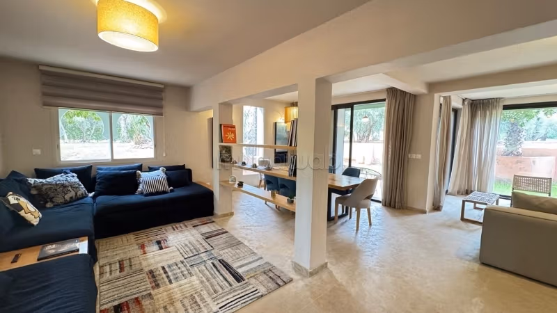 Appartamento duplex 3 camere ristrutturato nella palmera con piscina comune