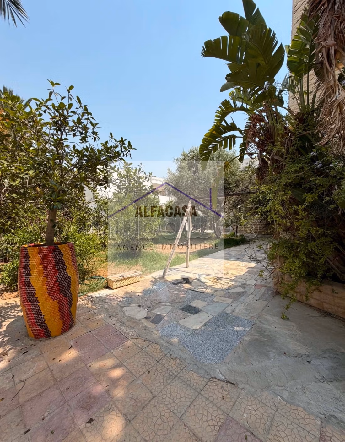 A vendre terrain villa la soukra