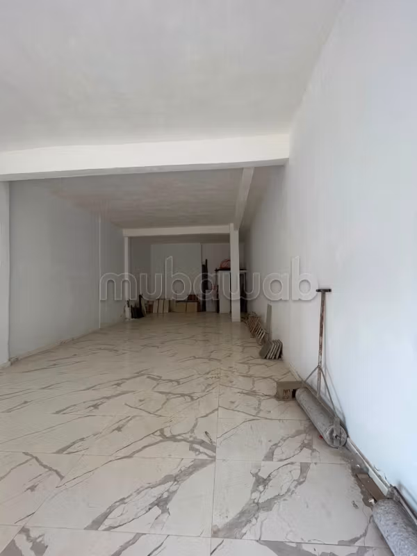 Local commercial à vendre superficie 80 m2