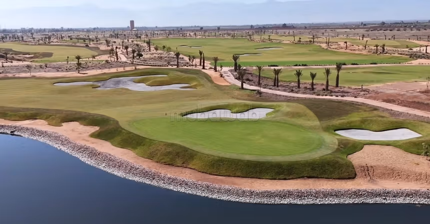 Terrains pour villa 4 facades sur Golf