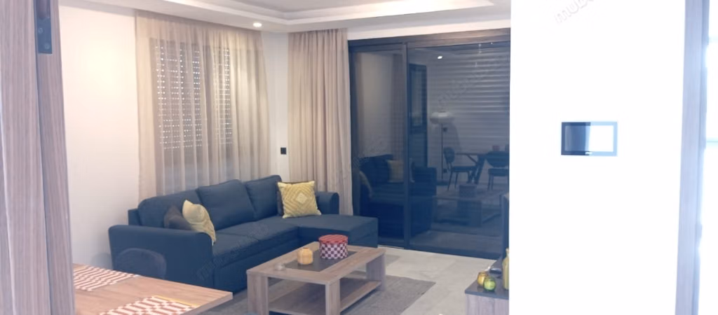 Mooi appartement met persoonlijk personeel, zwembad, sportschool en meer
