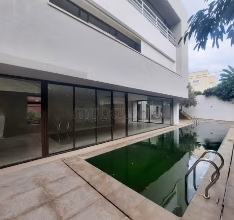High standing villa for sale Menzah 1