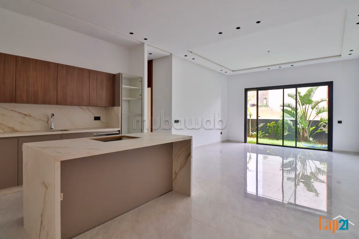 Appartement avec jolie jardin à Malabata hills