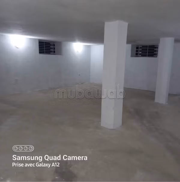 Louez ce local commercial à Nouvelle Medina.
Surface totale 175 m²