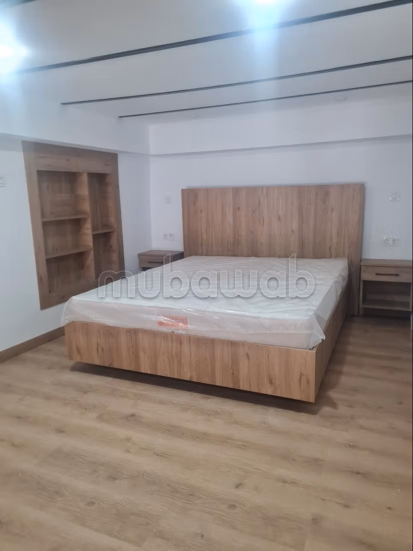 Affitto appartamento elegante arredato S2 Marsa Corniche