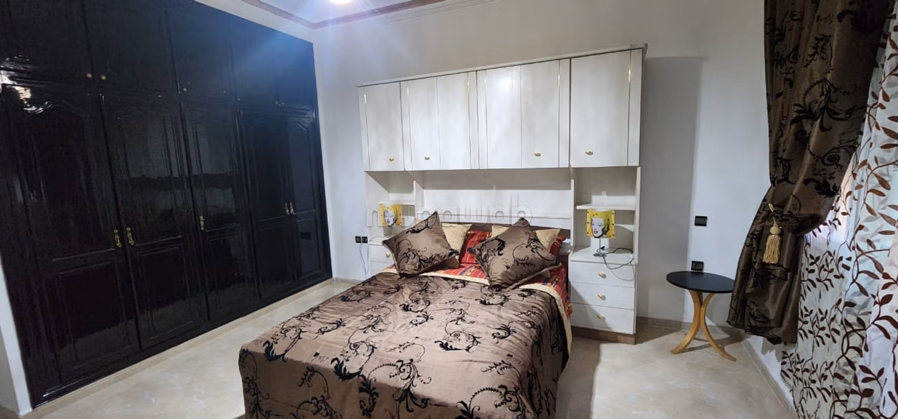 Appartement 130 m² à Moujahidine — 14