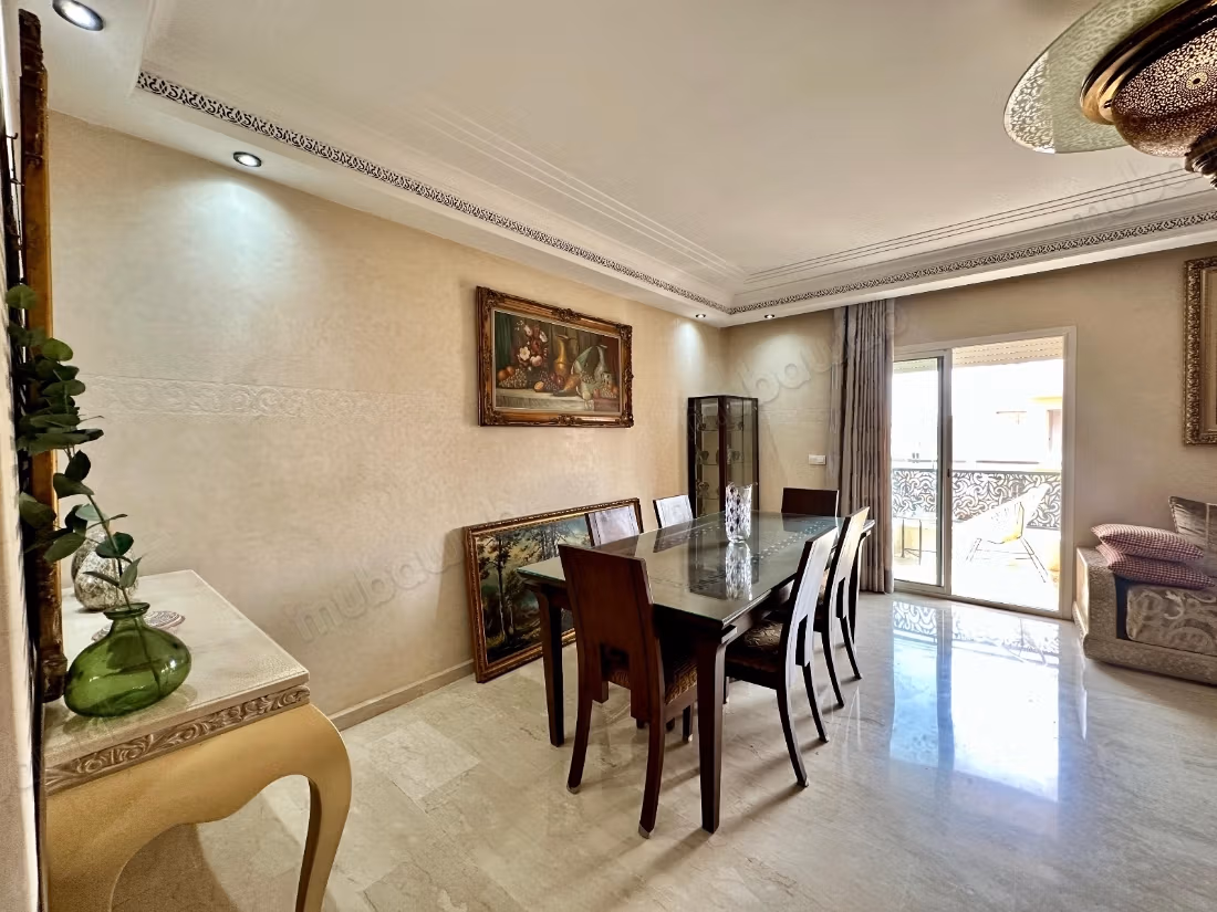 In affitto Appartamento 2 camere 137m2 Carre Eden