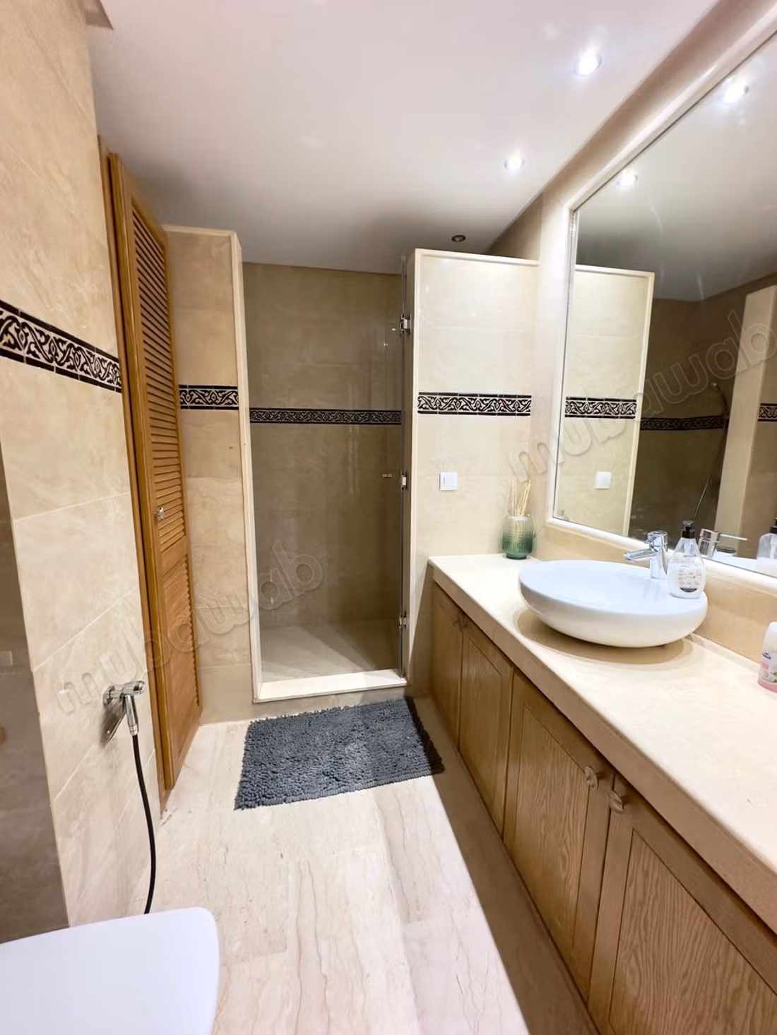 In affitto Appartamento 2 camere 137m2 Carre Eden