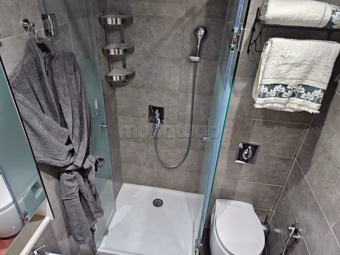 Bel appartement à vendre à El Mansouria. 5 grandes pièces. Piscine, climatisation — 5