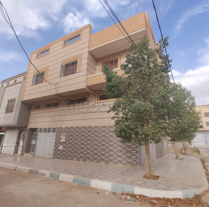 Villa 143 m² f Nahda — 2