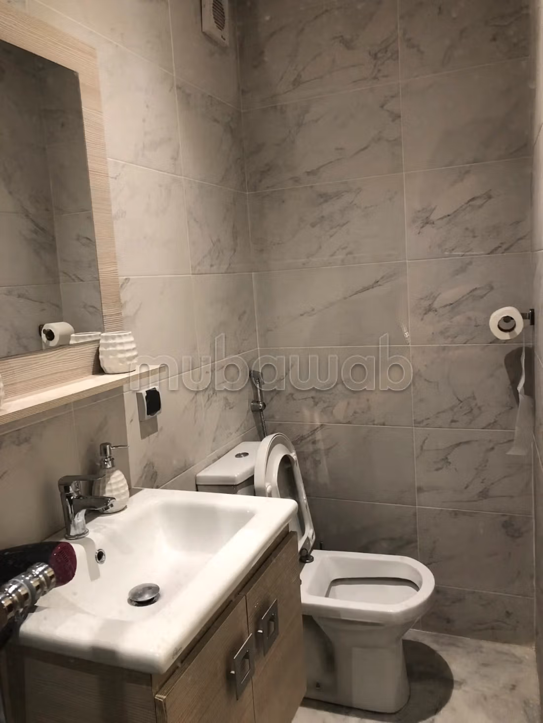 CH IMMOBILIER – Appartement à Vendre — 4