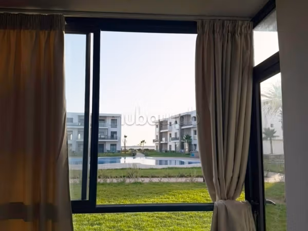 Appartamento con Vista Piscina - 5 minuti a piedi dalla spiaggia