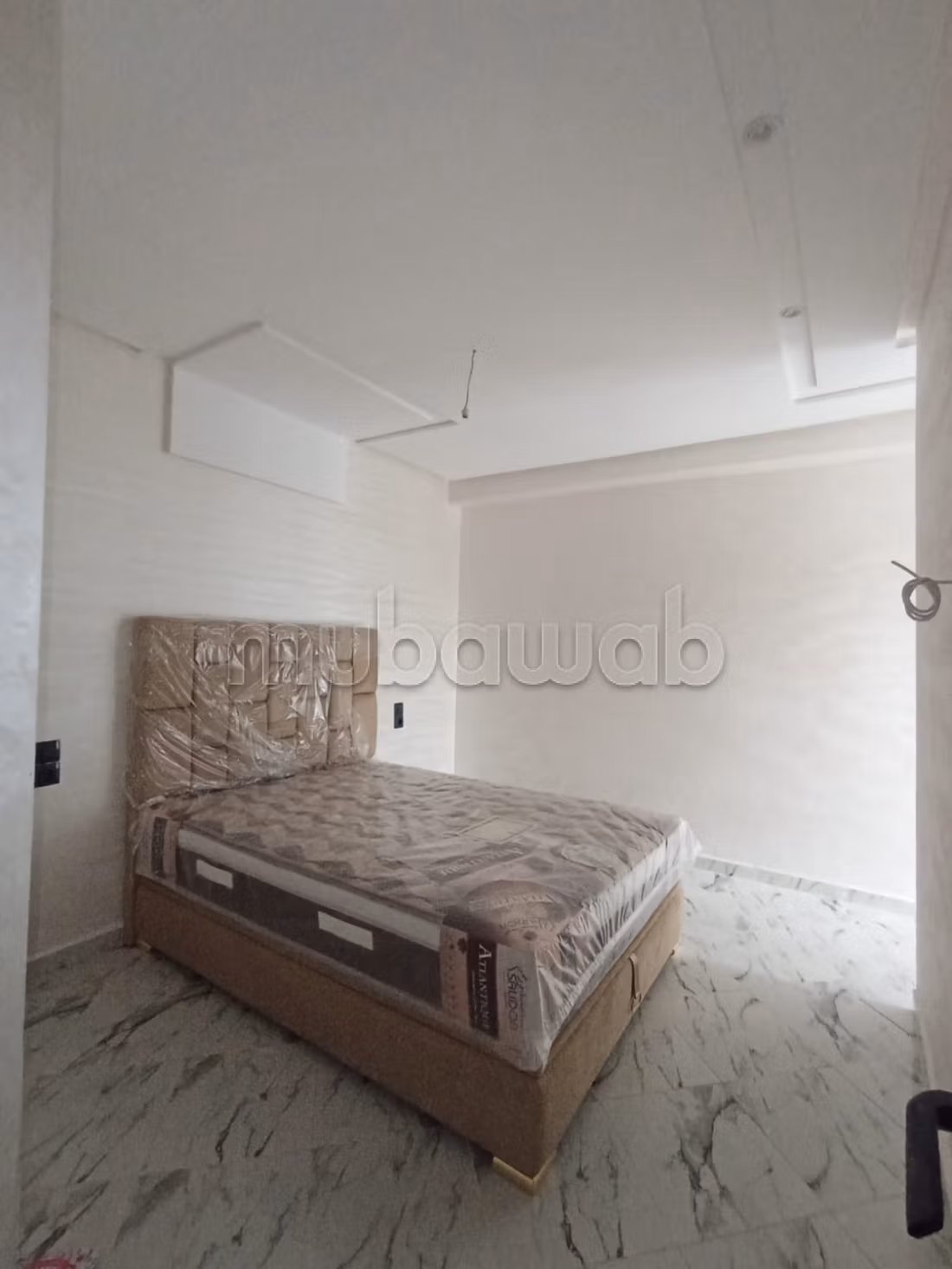 Appartement magnifique à vendre à Hararins. 2 belles chambres. Parking et ascenseur — 4