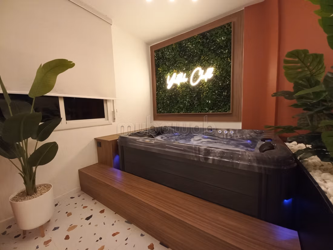 2 moderne gerenoveerde studio's te koop