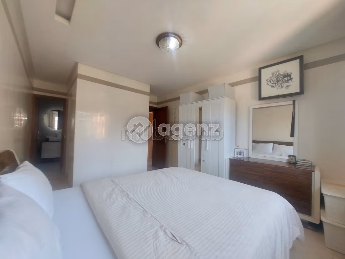 Appartement à vendre 120 m², 3 chambres 
Californie Casablanca — 2