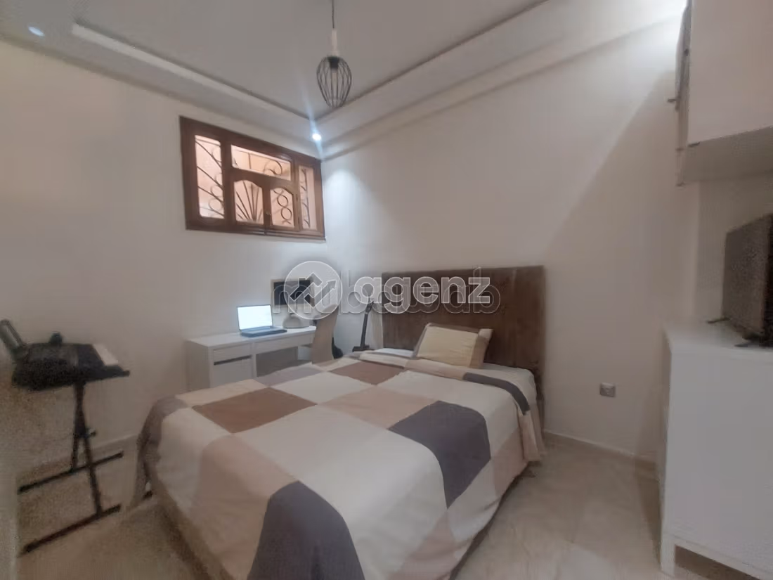 Appartement à vendre 120 m², 3 chambres 
Californie Casablanca — 6