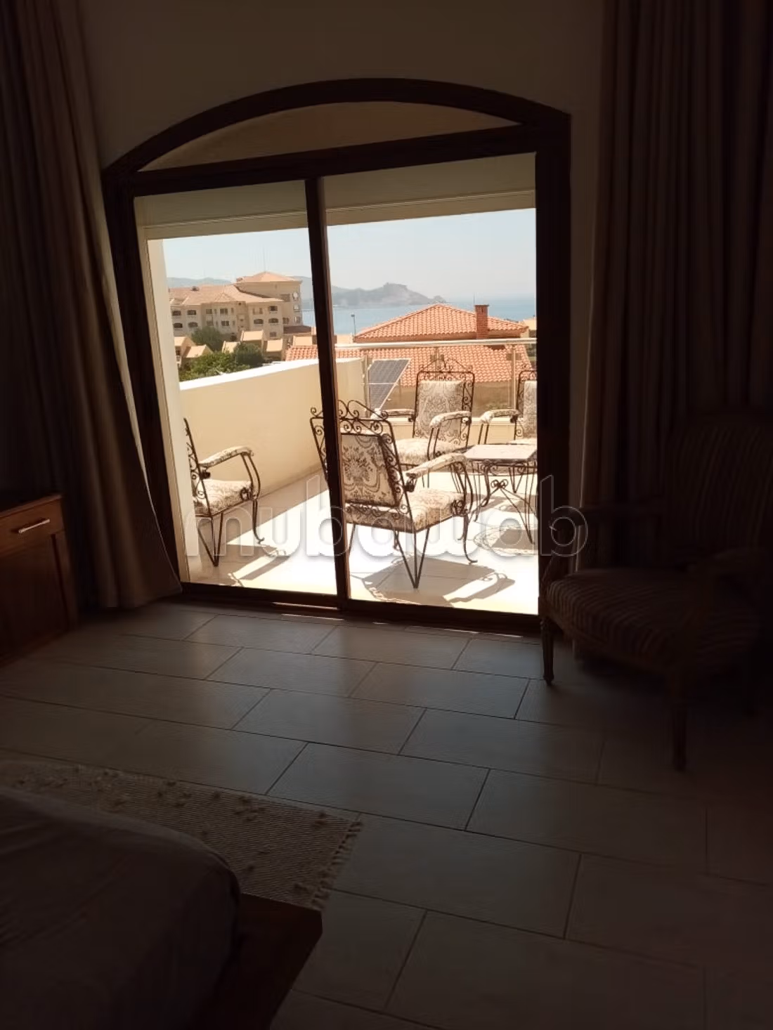 Exceptional villa with very rare pool