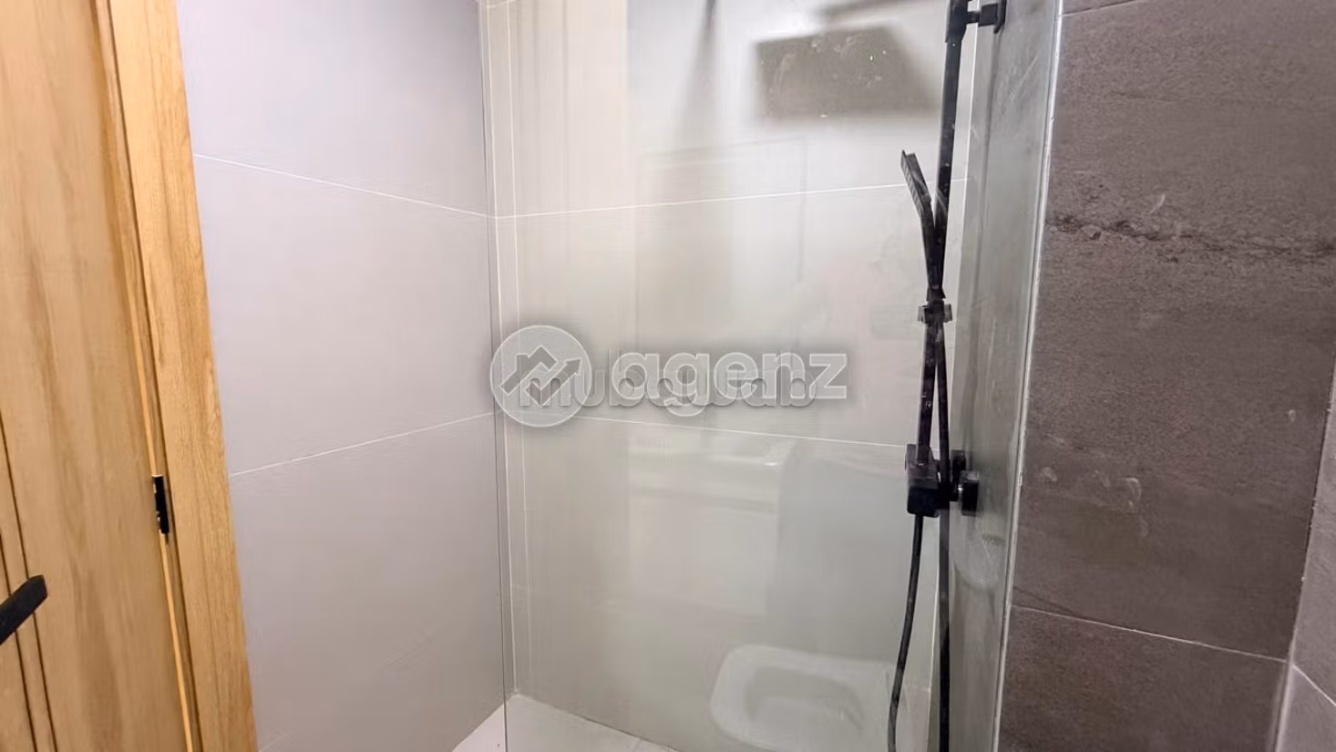 RÉSIDENCE CARTHAGE Studio à vendre 36 m²
Maârif Casablanca — 5