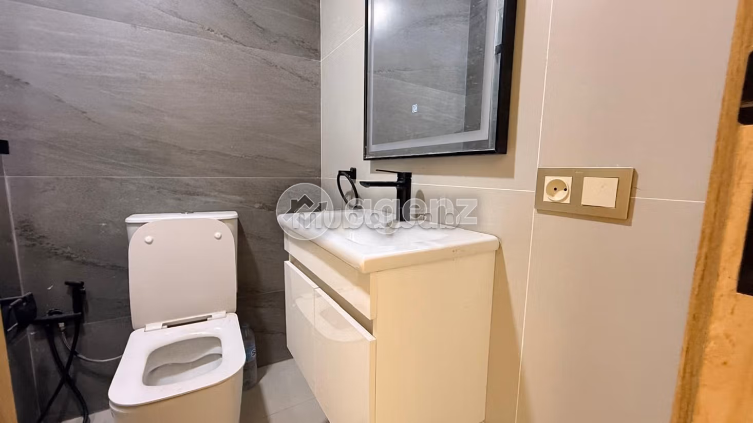 Appartement 36 m² f Maârif — 15