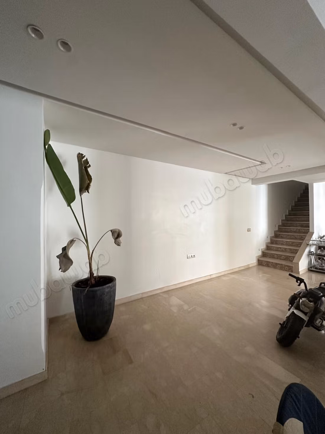 Vend appartement à Guéliz. Surface de 214 m². Meublé — 3