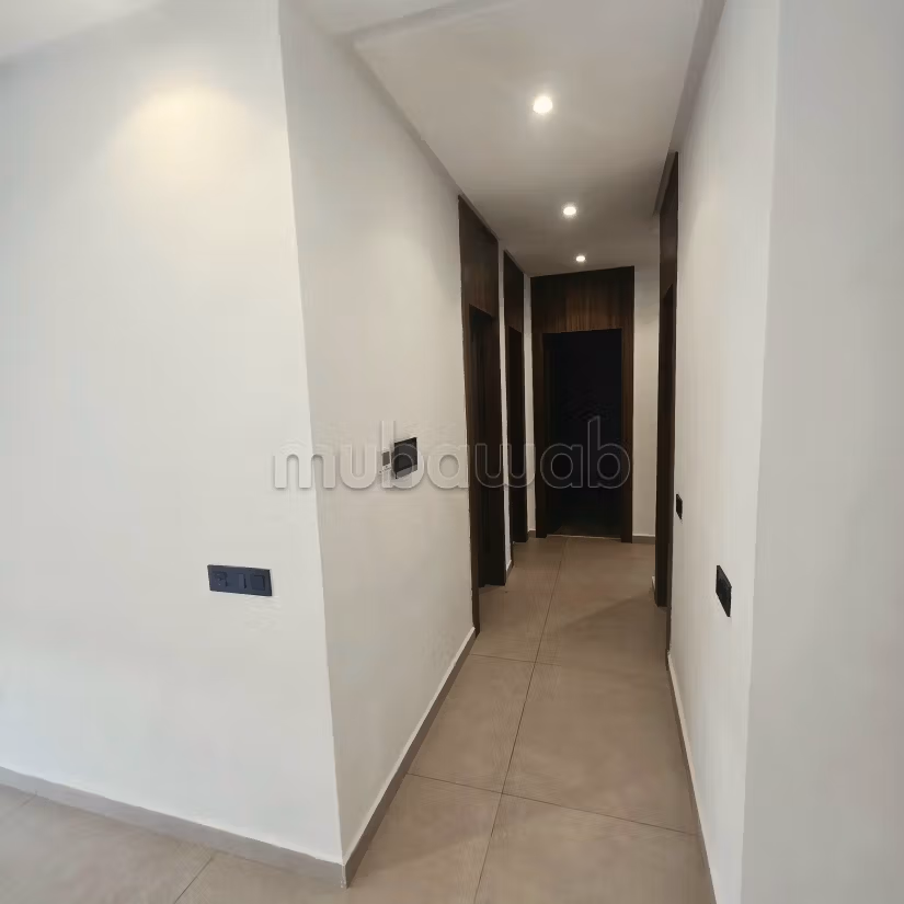 Bel Appartement 5eme étage — 2