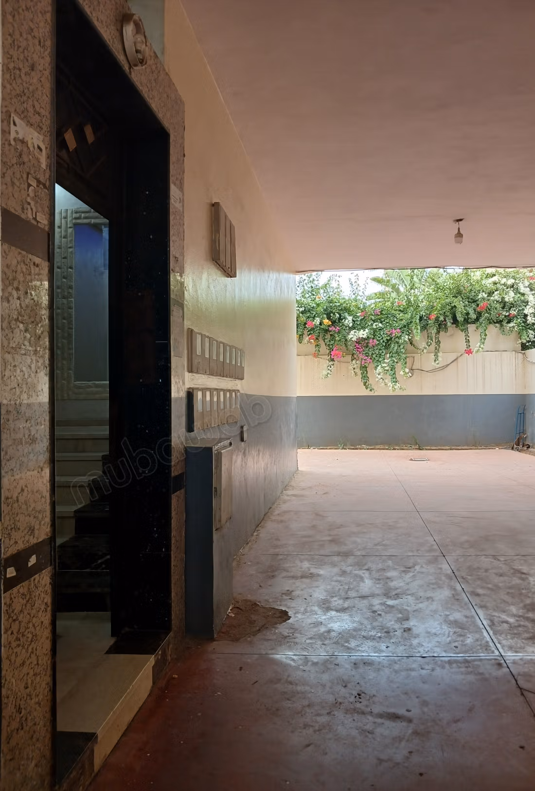 Bel appartement à vendre à Lissasfa. Superficie totale 65 m². Meublé.