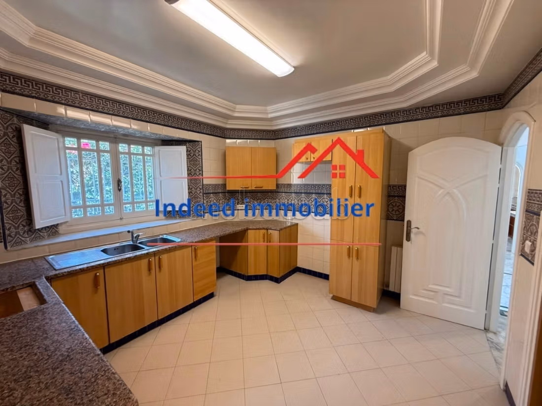 DA AFFITTARE – Splendida Villa S6 nel Quartiere Les Pins, La Marsa