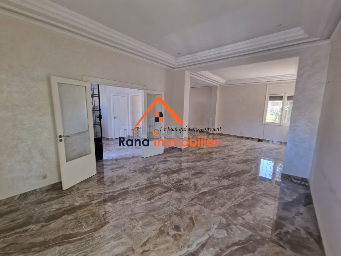Villa in affitto a Hassan