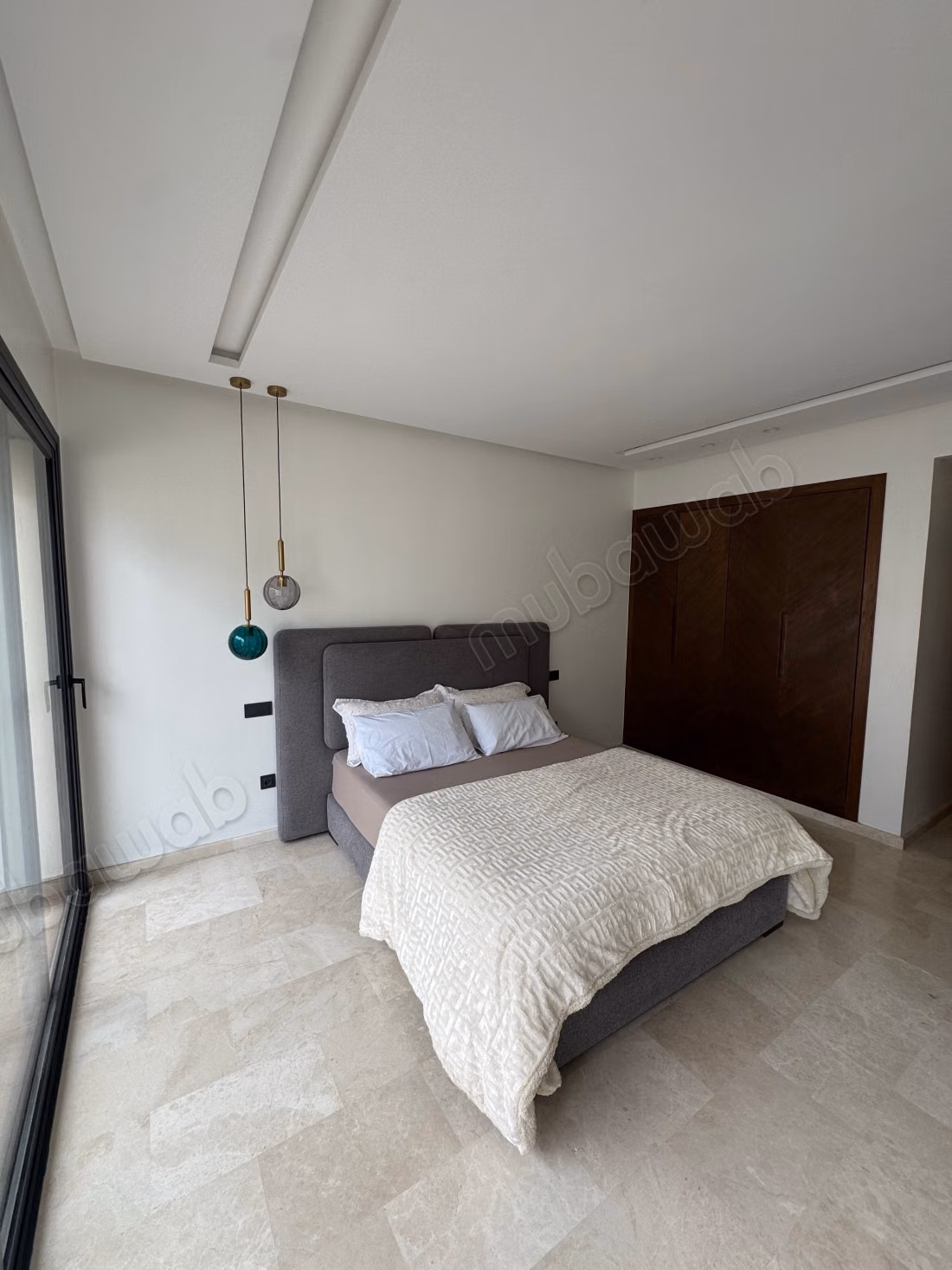 FOR RENT – High-end furnished apartment, The Princesses