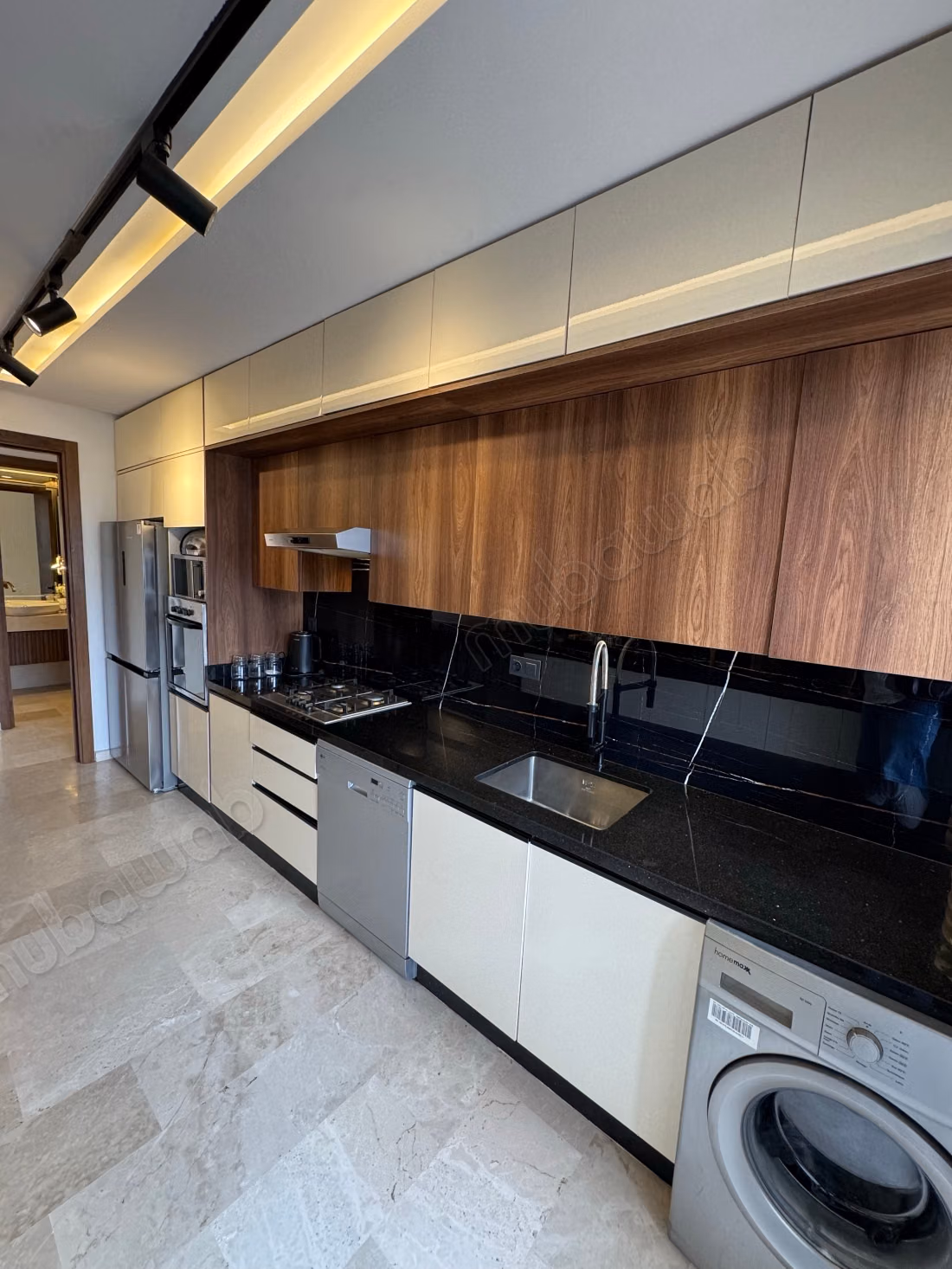 FOR RENT – High-end furnished apartment, The Princesses