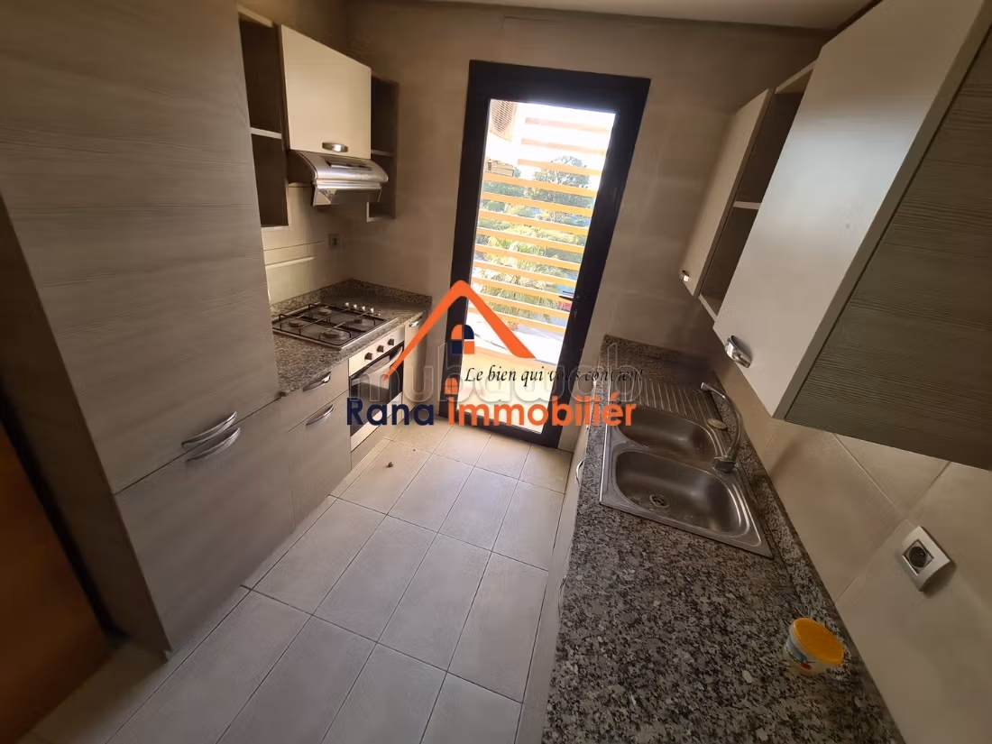 Appartamento in affitto a Hay Riad Prestigia