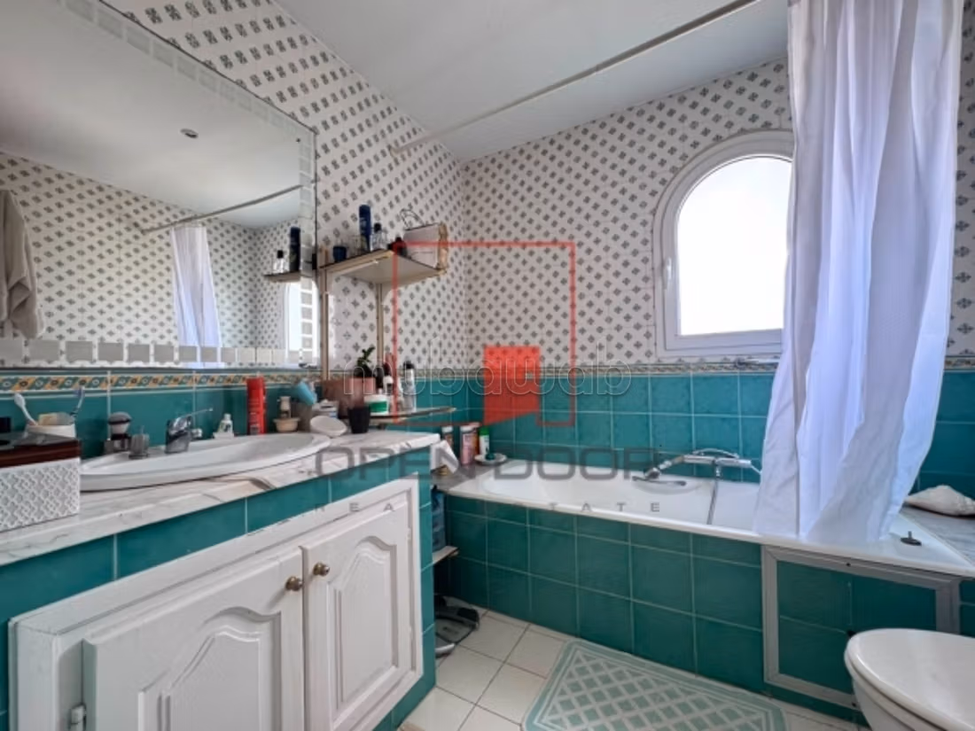 In vendita - Villa a schiera duplex S3 a La Marsa