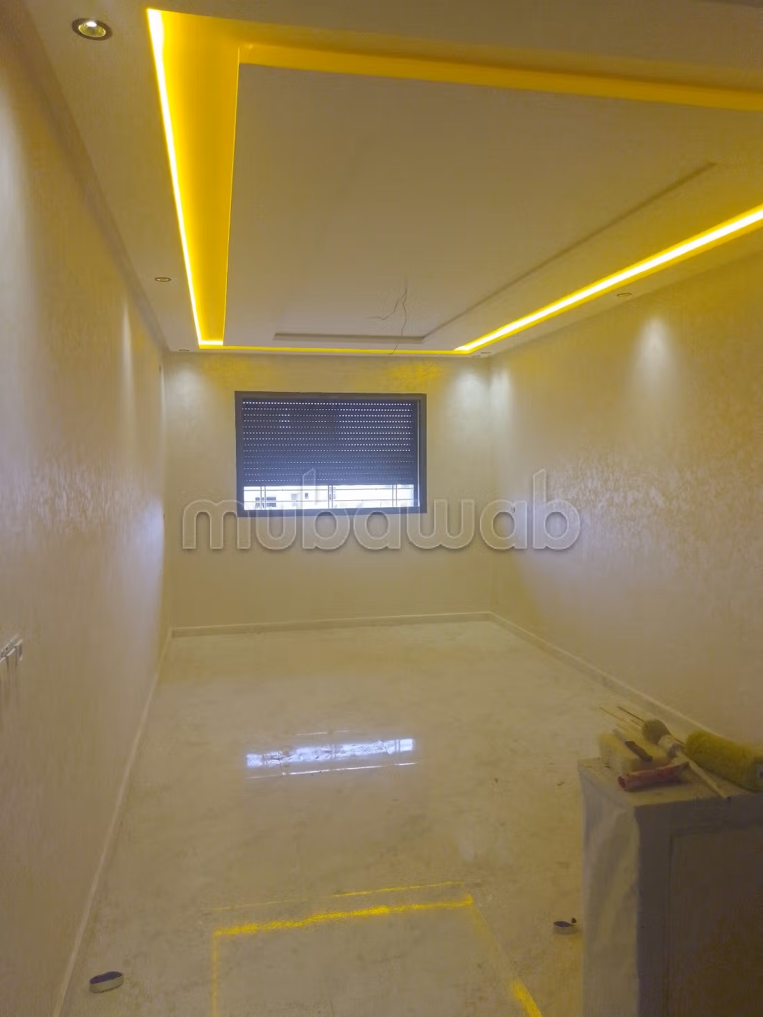 Bel appartement à vendre à Marjan. Superficie totale 71 m². Salon marocain traditionnel et porte solide — 4