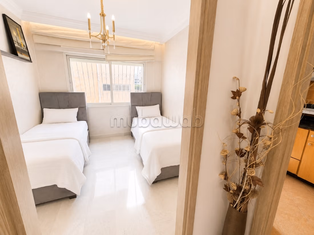 2 Bedroom Apartment in Bourgogne, Air Conditioning, High-Speed Wi Fi, Ideal for Families