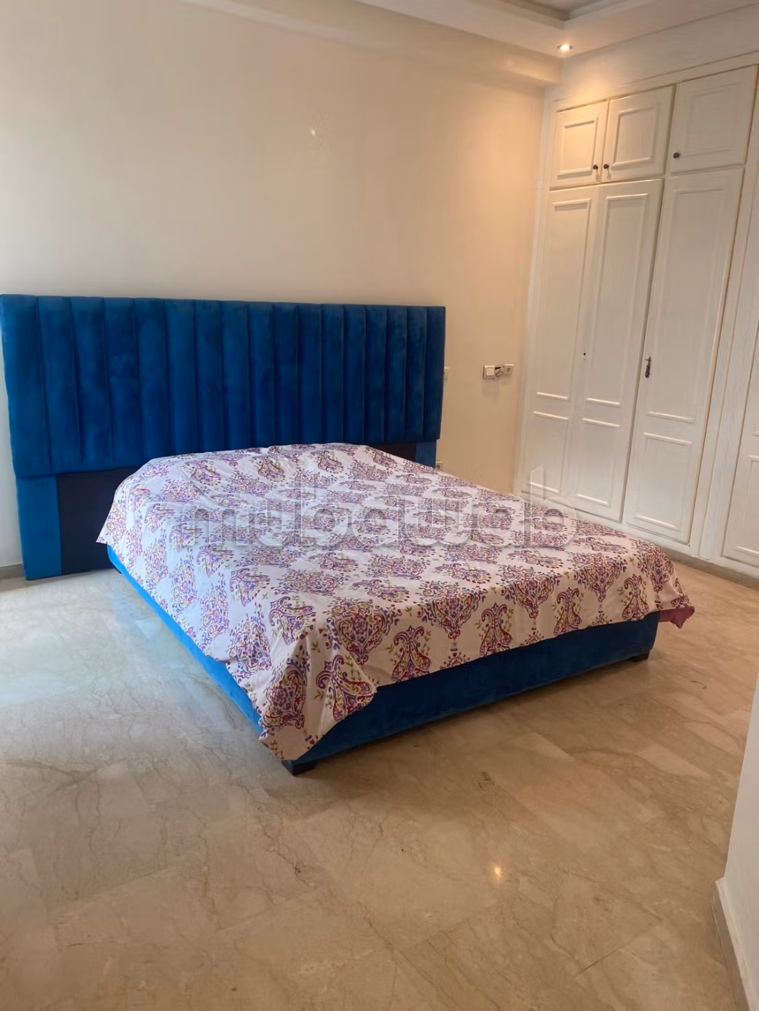 Furnished apartment 76m2 Facing the sea, Corniche