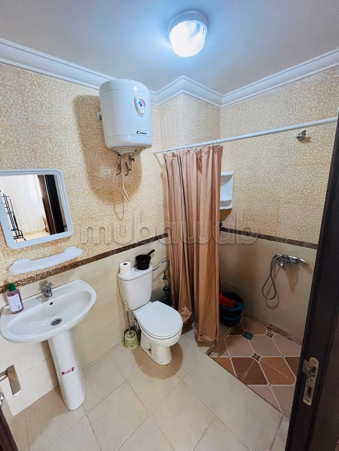 Apartamento en venta en Martil. Superficie de 43 m². Espacios verdes y ascensor
