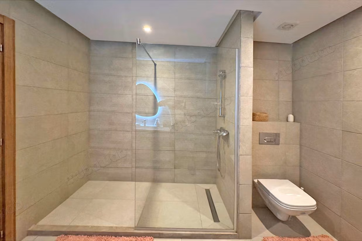 Bail Habitation Appart 2 CH, 2 SDB, Piscine