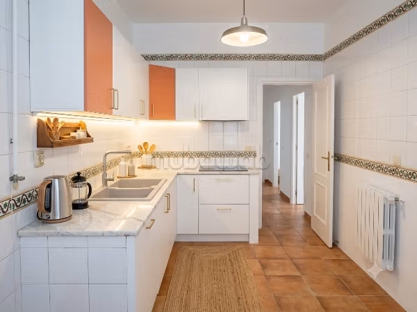Appartement étage indépendant S3 Cité Hédi Nouira