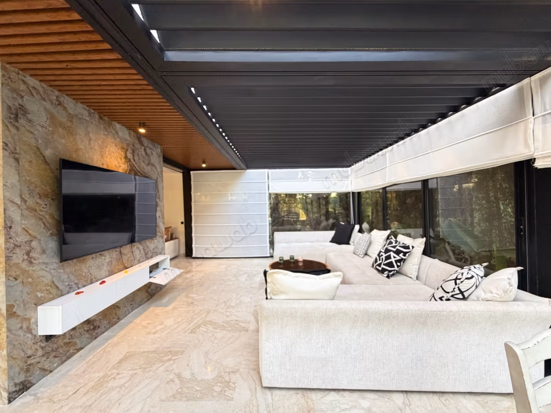 Villa arredata con piscina a Bouskoura