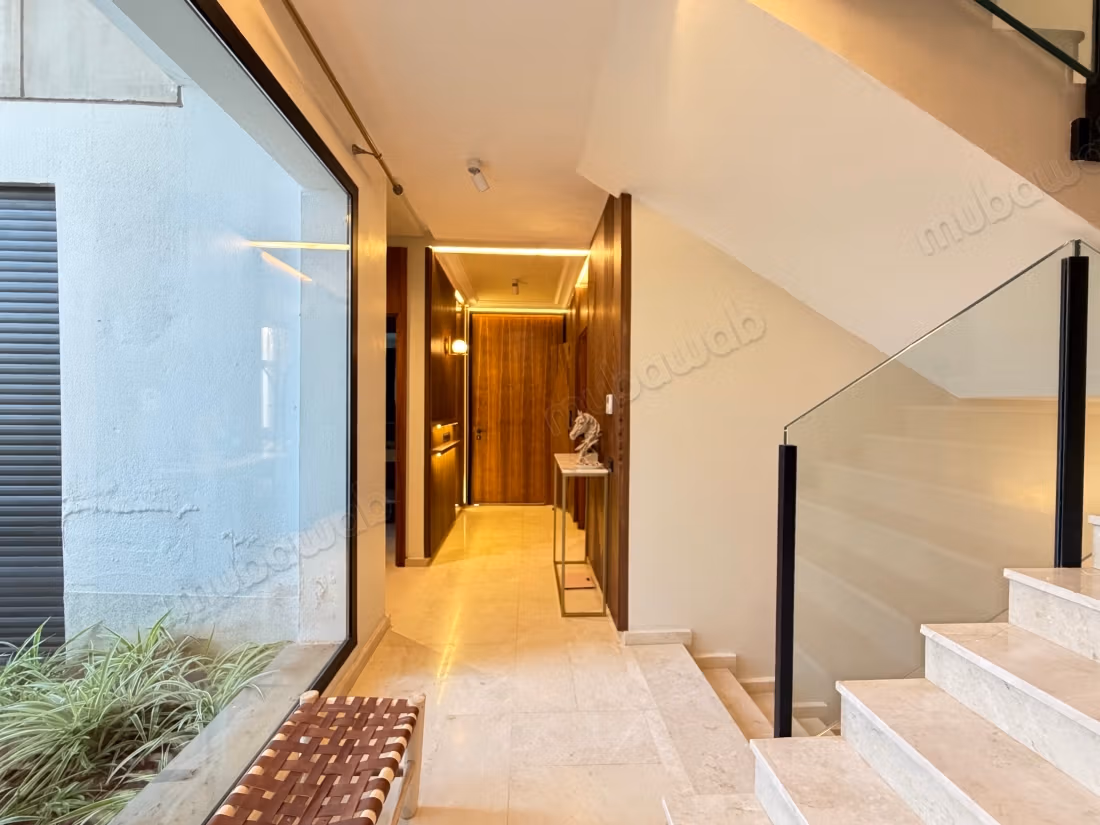 Villa arredata con piscina a Bouskoura