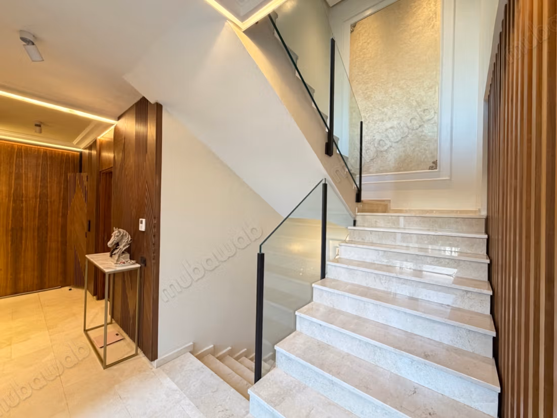 Villa arredata con piscina a Bouskoura