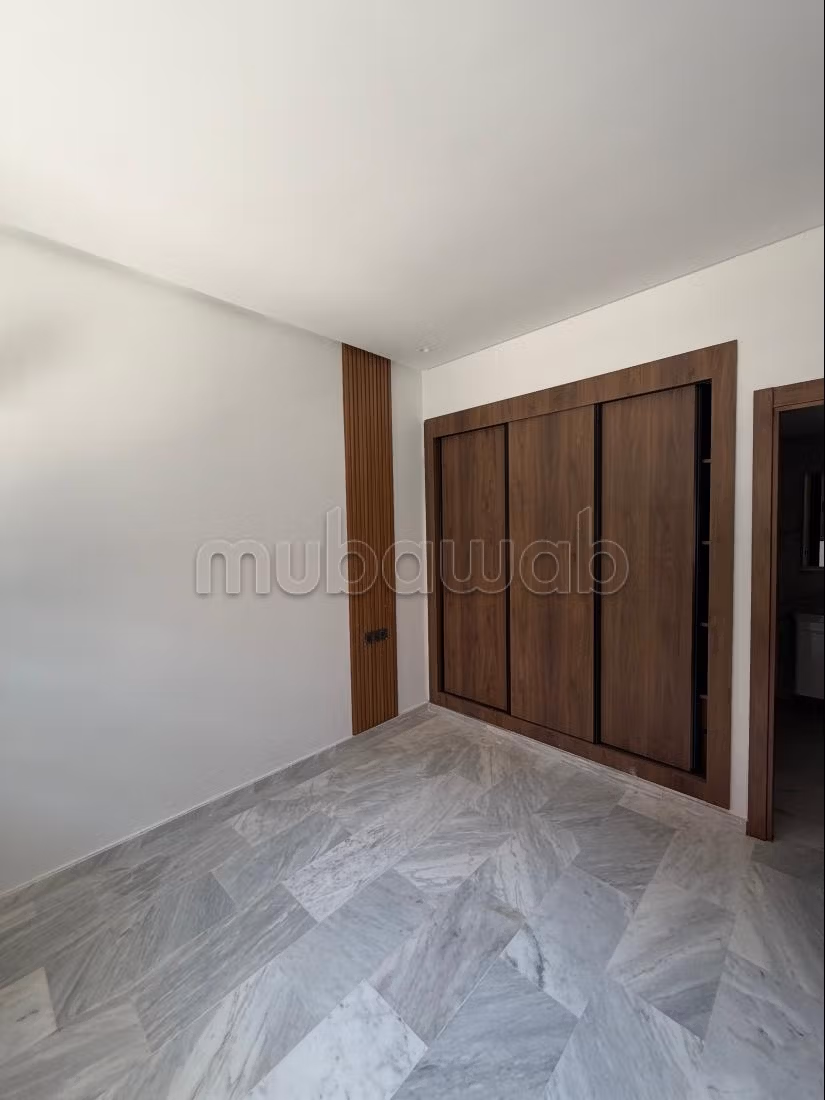 Studio premium a saisir