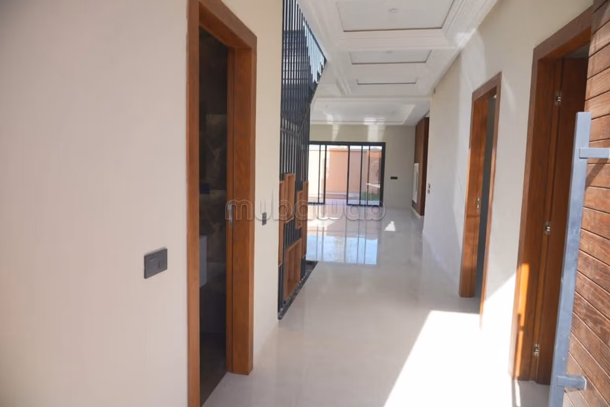 Bella villa su 2 livelli in Via Ourika