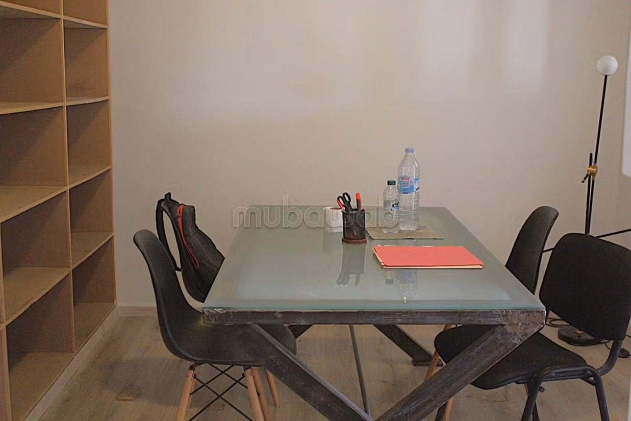 Groot studio van 86m² Semi Gemeubileerd