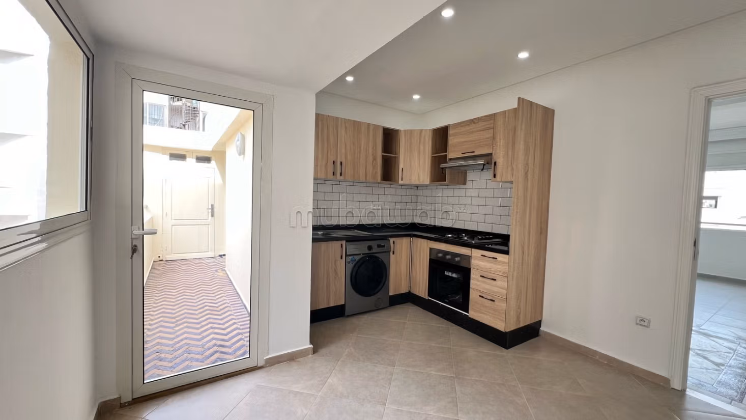 À louer – Appartement 100 m² entièrement rénové – — 4