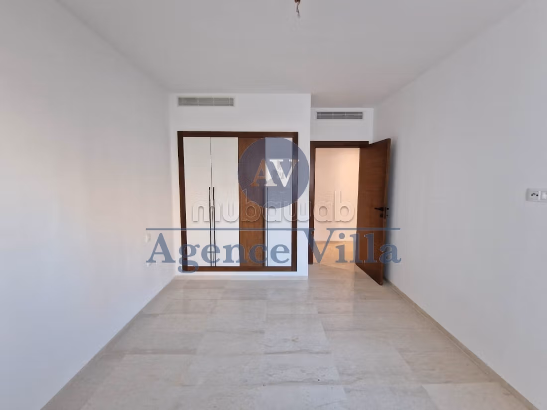 For rent a duplex with garden at JDC