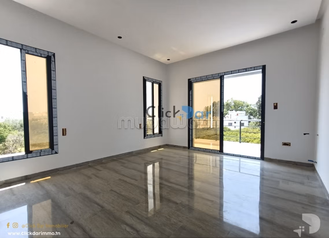Villa piscine s4 à vendre Hammamet