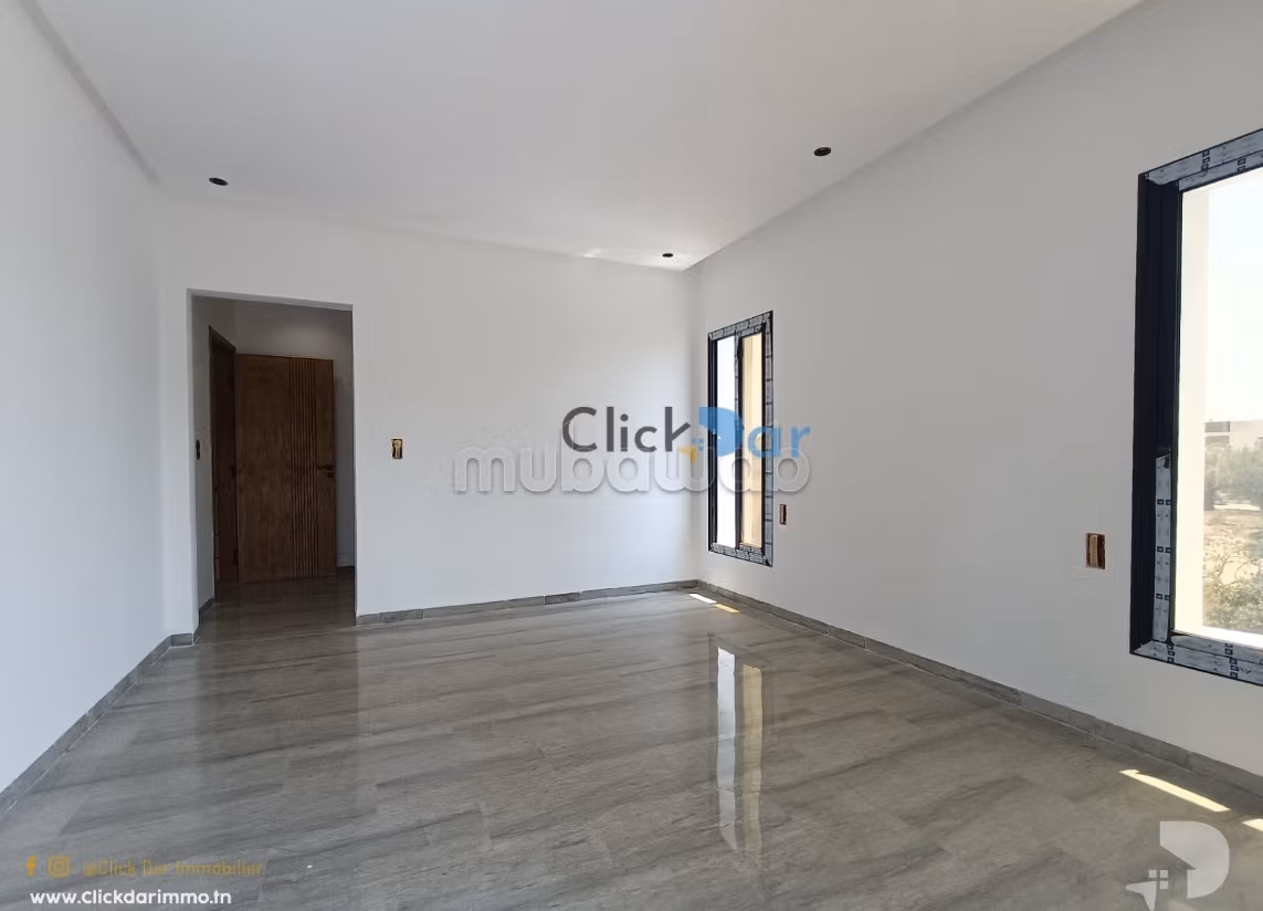 Villa piscine s4 à vendre Hammamet